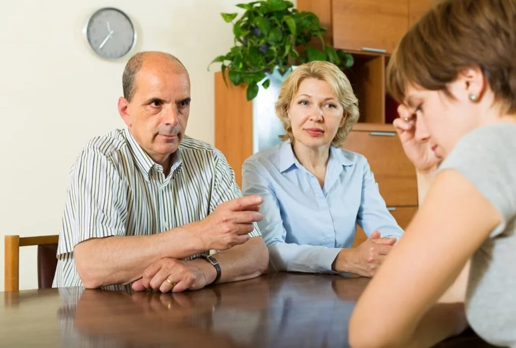 interference-of-parents-or-in-laws-is-a-cause-of-increasing-divorce-rate-in-india
