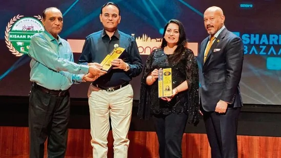 Prem Kumar Sharma - Top 10 astrologer in India for astrology consultation receiving award